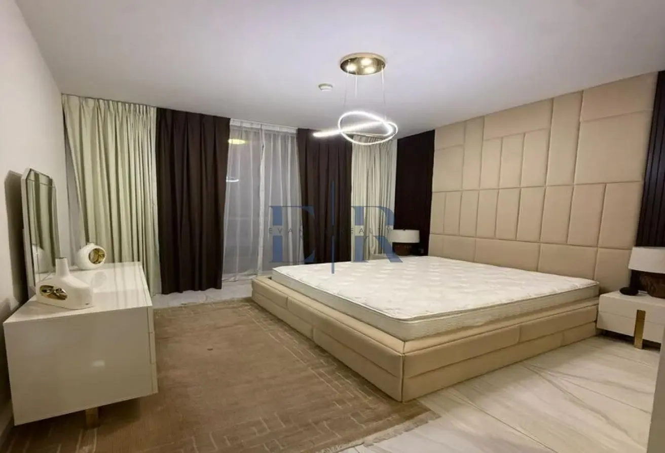 FURNISHED / READY TO MOVE / NO AGENT