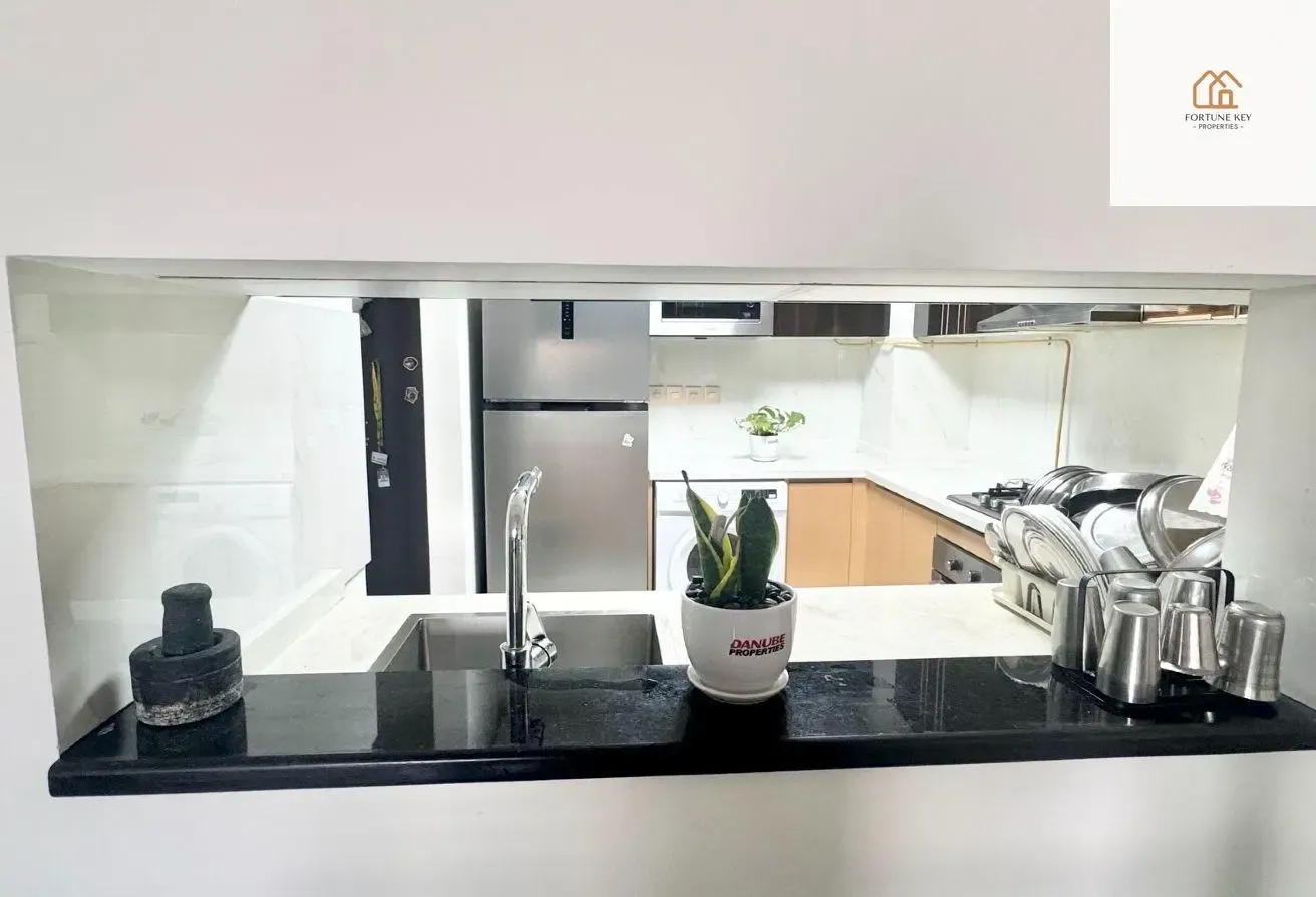 Exclusive | With Pool and terrace | Vacating Soon