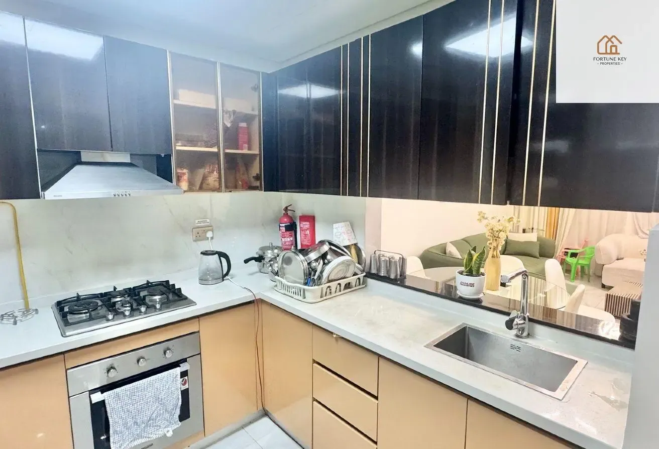 Exclusive | With Pool and terrace | Vacating Soon