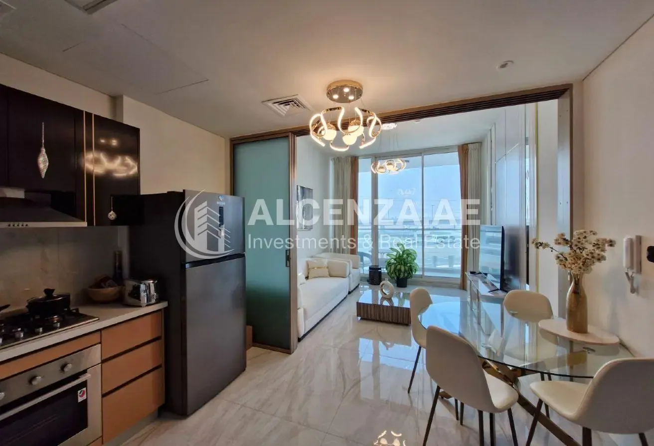 Luxury 1BR + Study | Spacious Layout | Vacant
