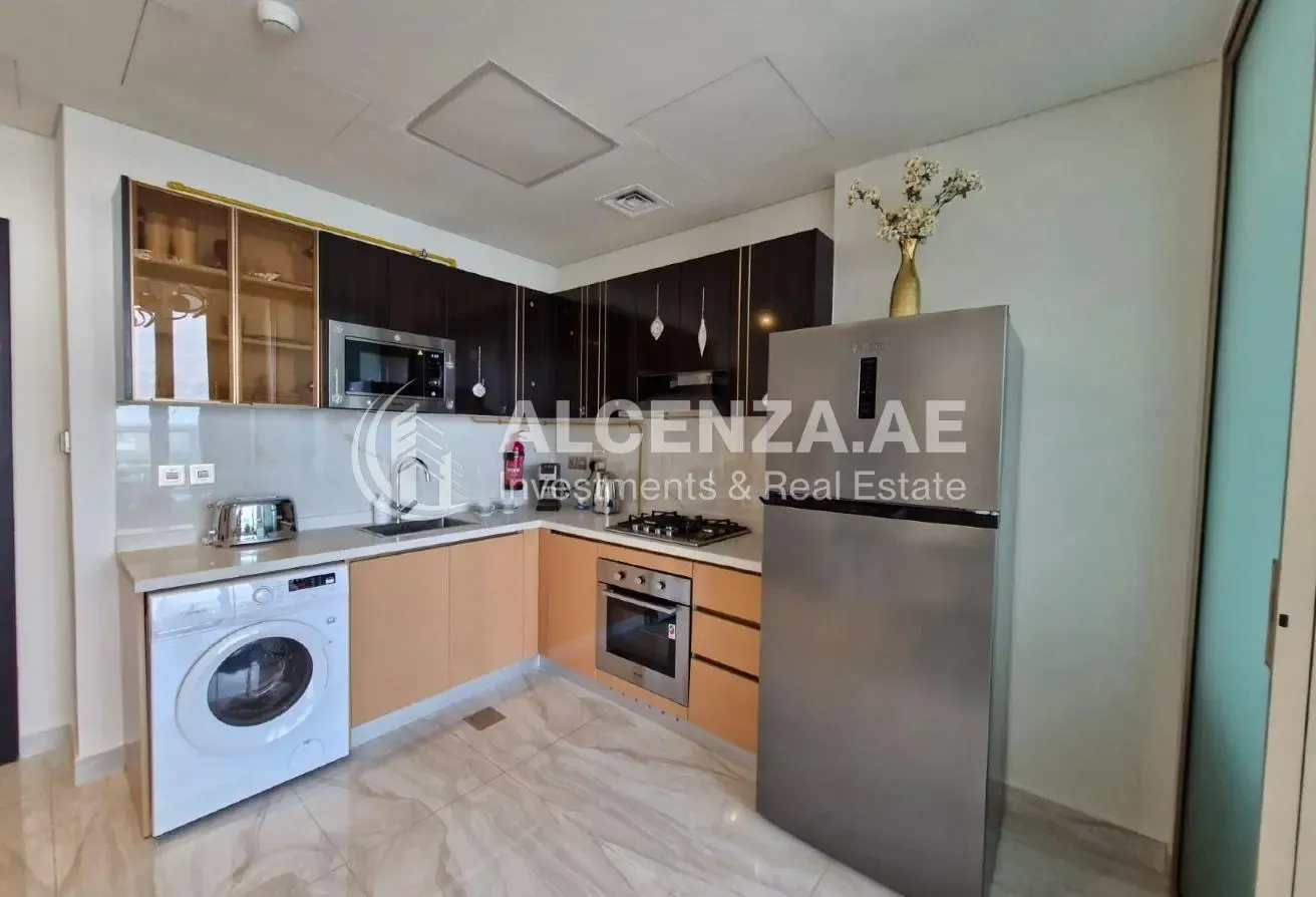 Luxury 1BR + Study | Spacious Layout | Vacant