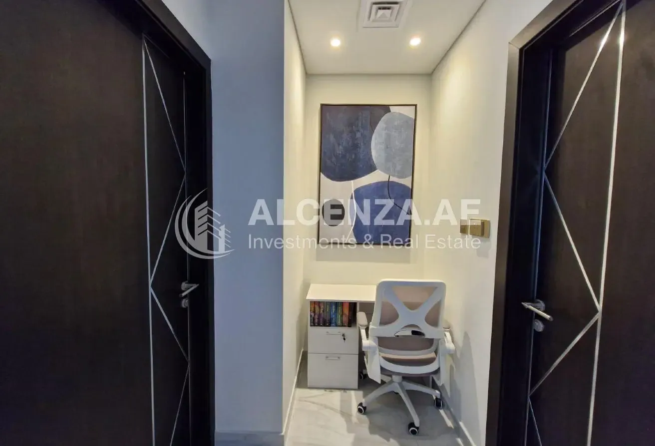 Luxury 1BR + Study | Spacious Layout | Vacant