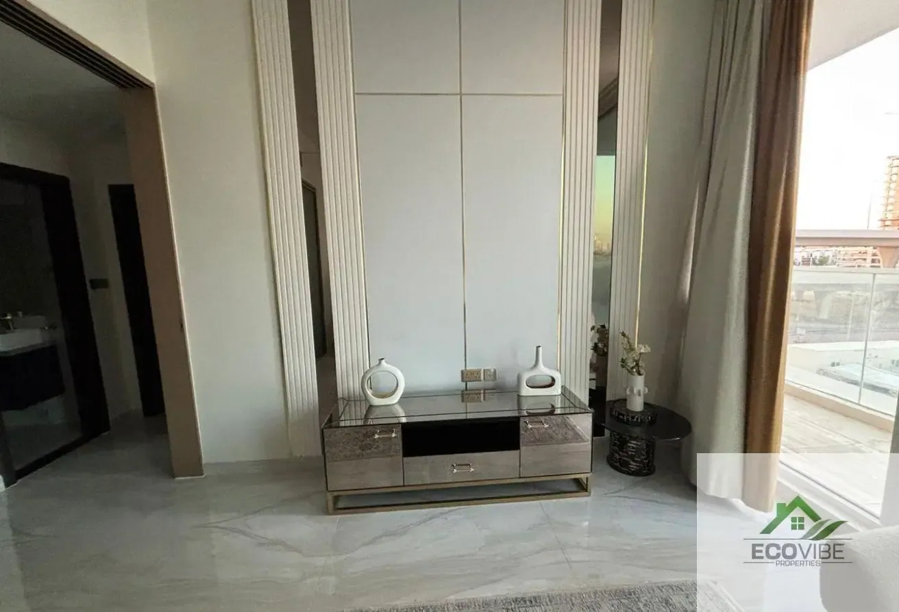 Luxury Fully Furnished 1 Bedroom Apartment