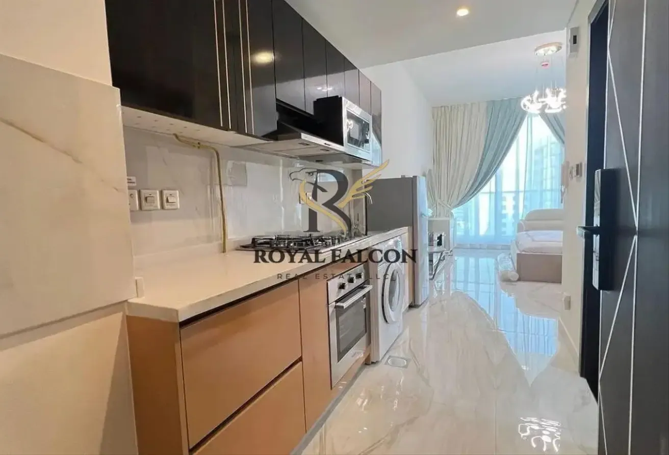FURNISHED STUDIO| VACANT| PREMIUM AMENITIEIS