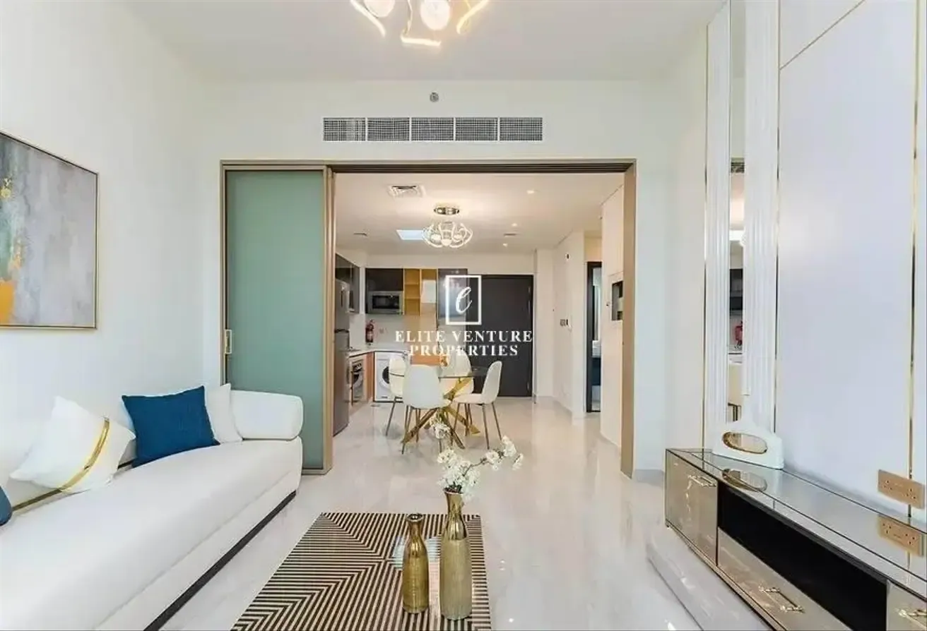 POOL VIEW | HUGE LAYOUT | PRIME LOCATION