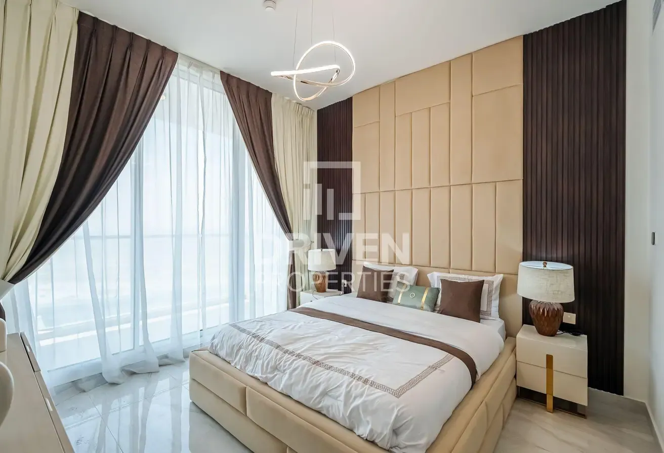 Brand New | Ready to Move in | Vastu | Spacious