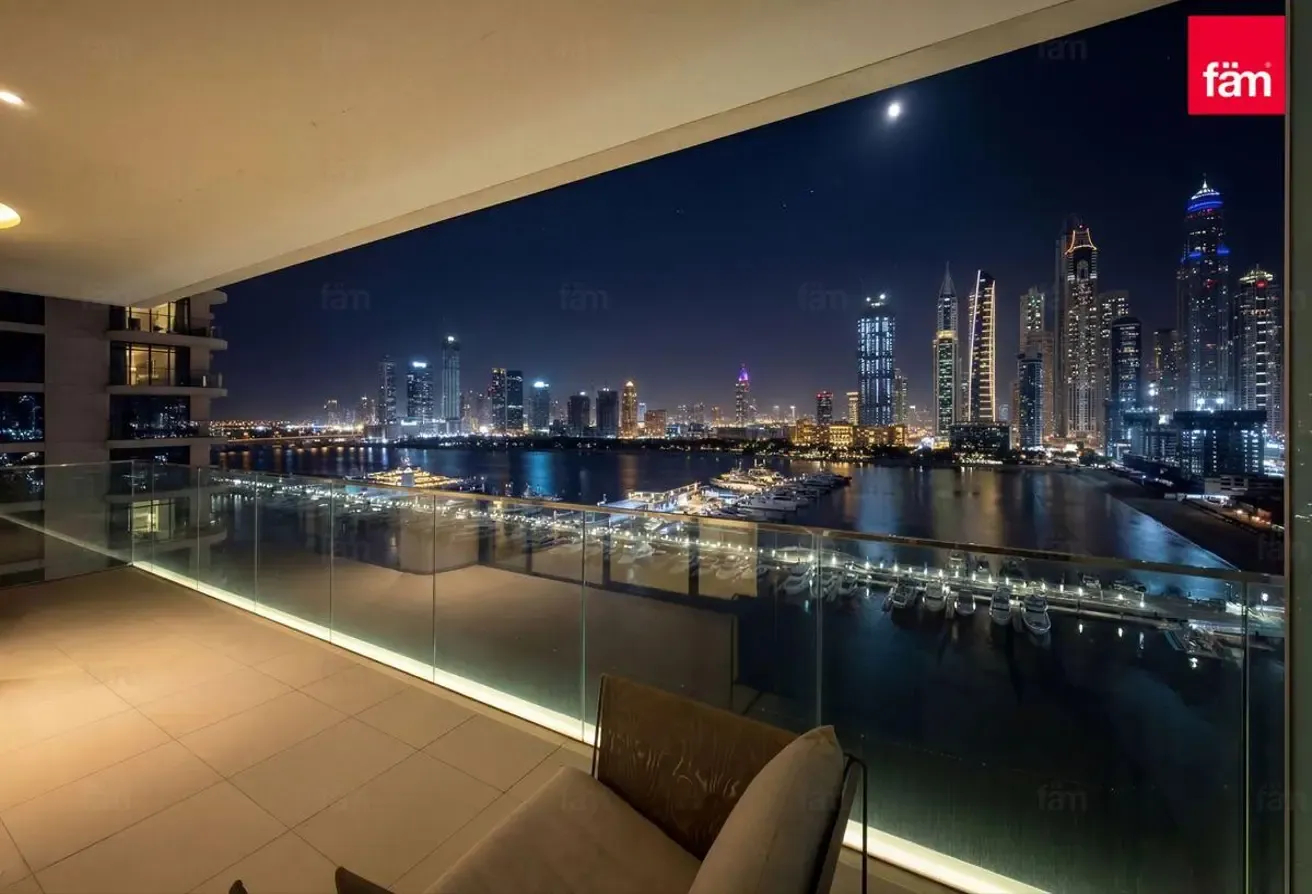 Full Marina Skyline & Palm View | Vacant | Corner