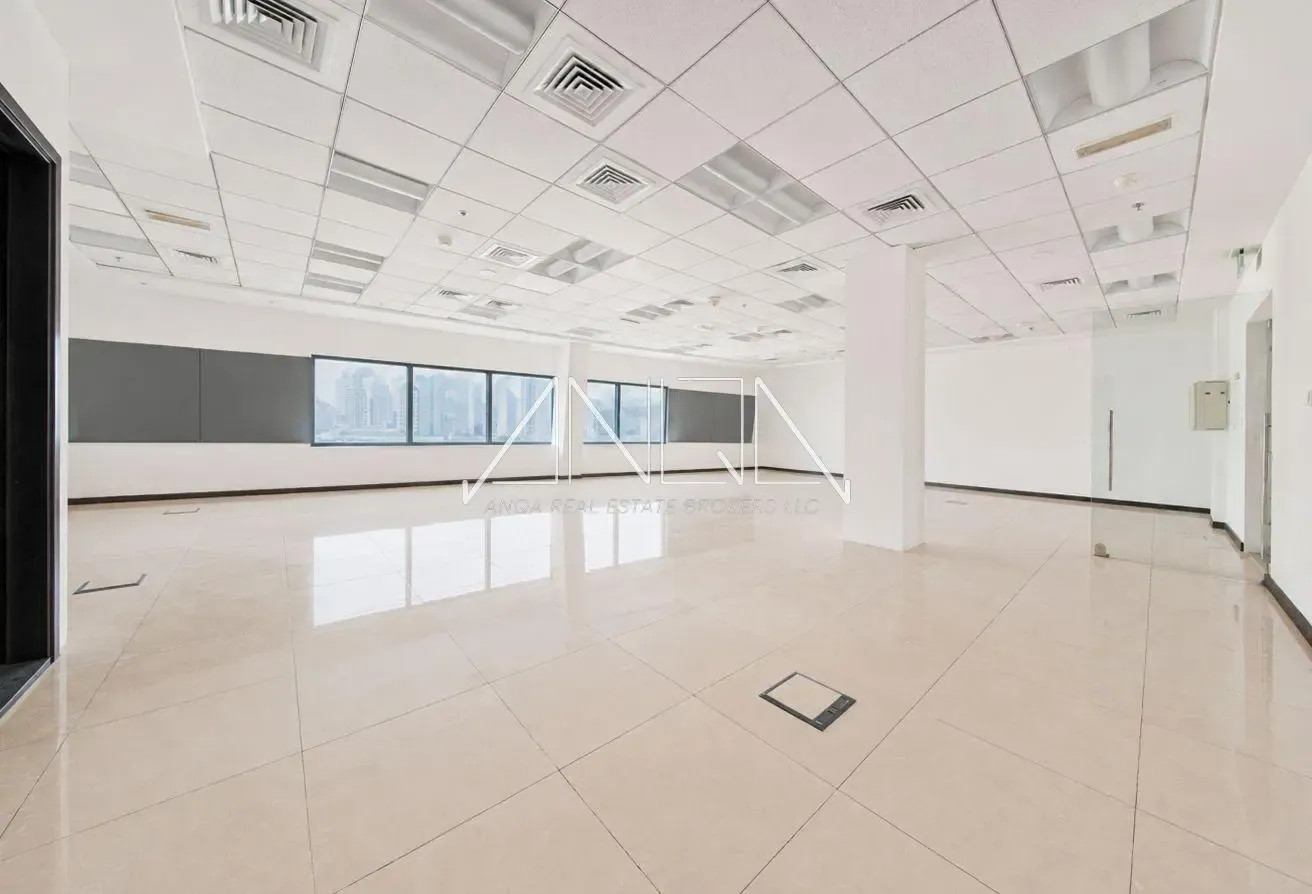 Premium Office Space with 4 parking l Near Metro