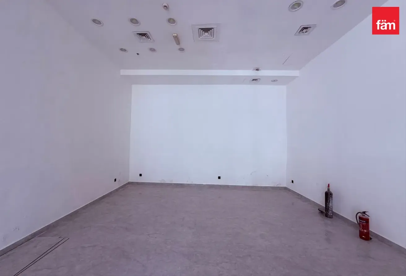 Prime Location | Vacant | Investor Deal
