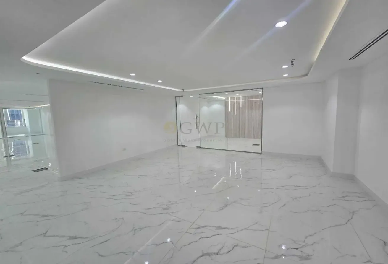 New Fitted office with 13 Parking | Ready to move