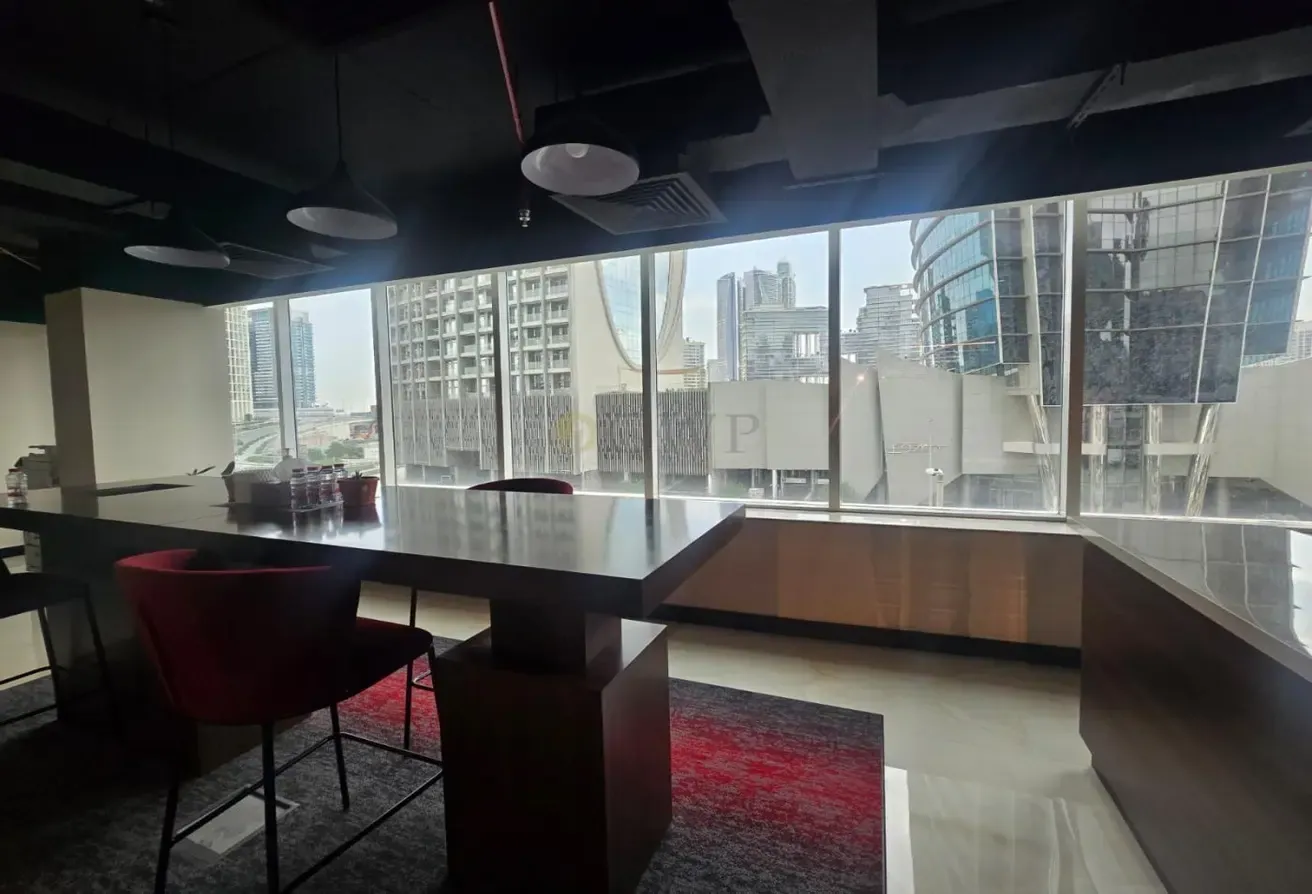 12 Parking | Fitted and Furnished | Vacant