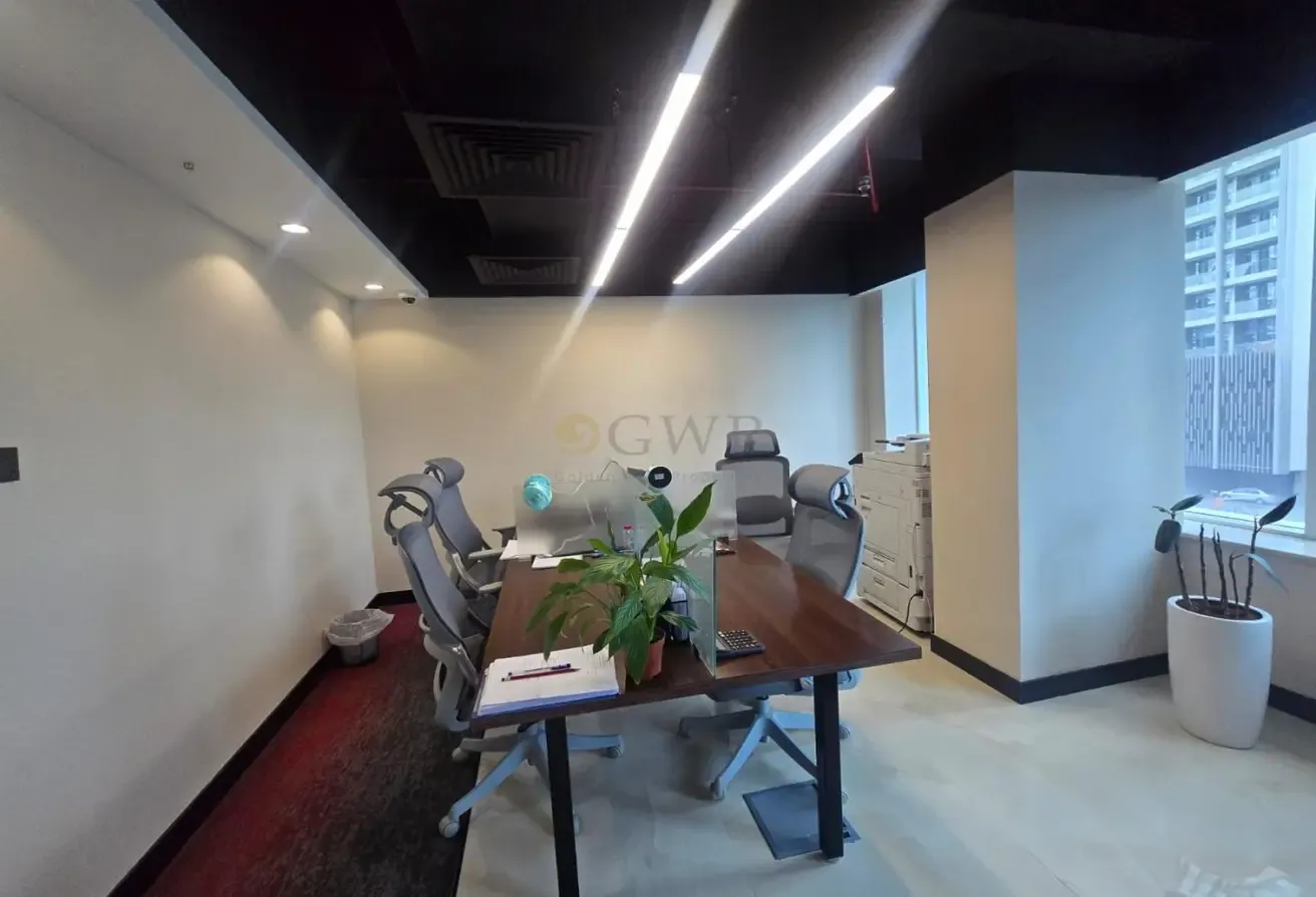 12 Parking | Fitted and Furnished | Vacant