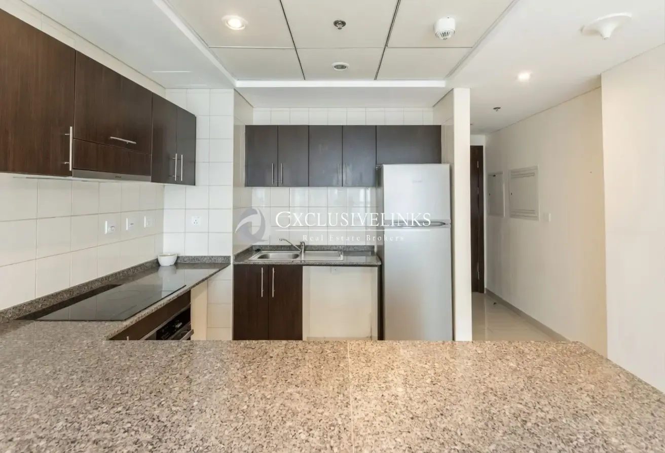Mid Floor | Central Location | Notice Given