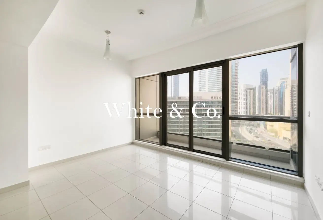 MARINA VIEW | VACANT | EXCELLENT CONDITION