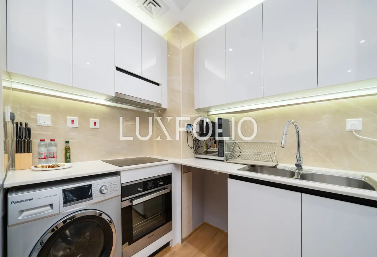Fully Upgraded | Partial Marina View | VOT