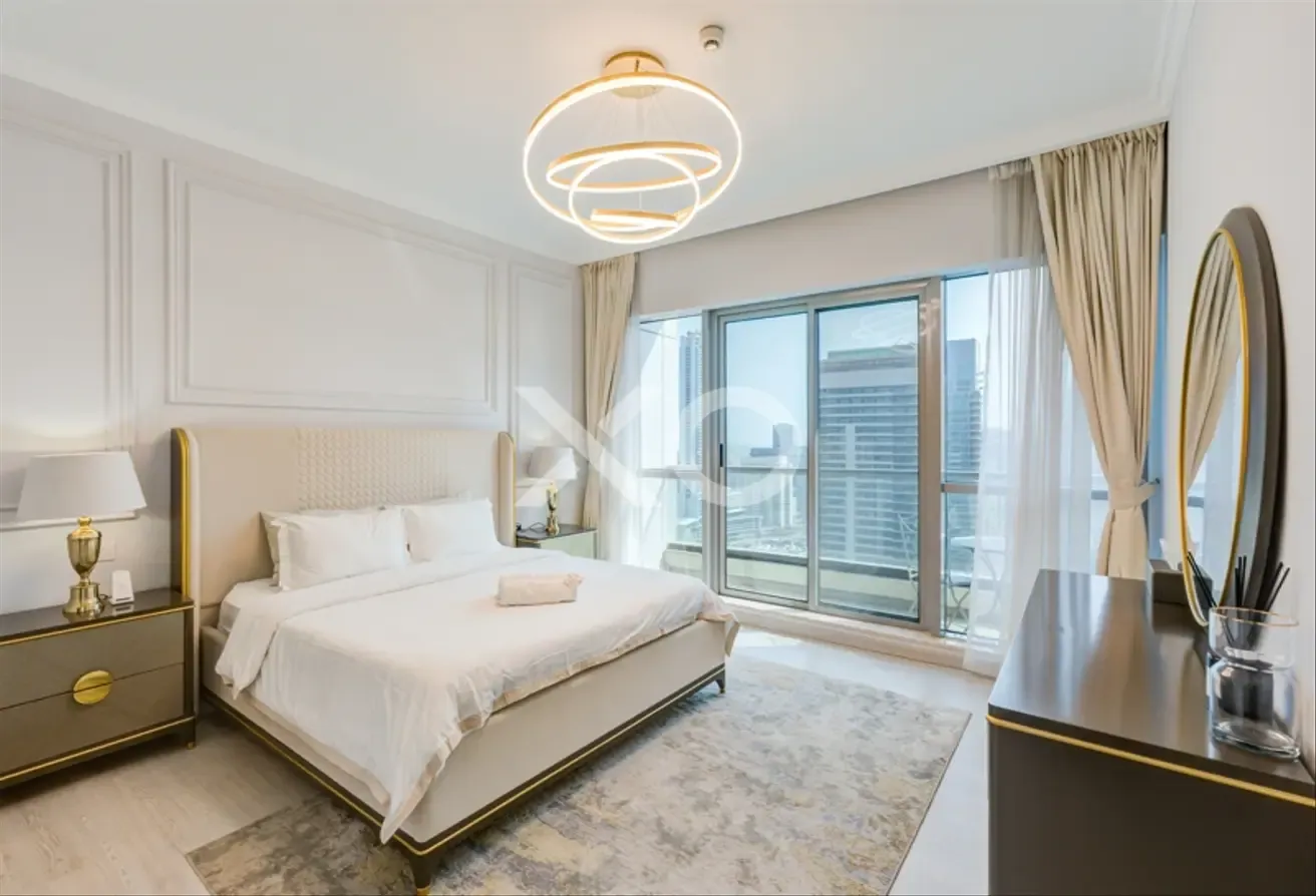Marina View | Fully Upgraded | Vacant