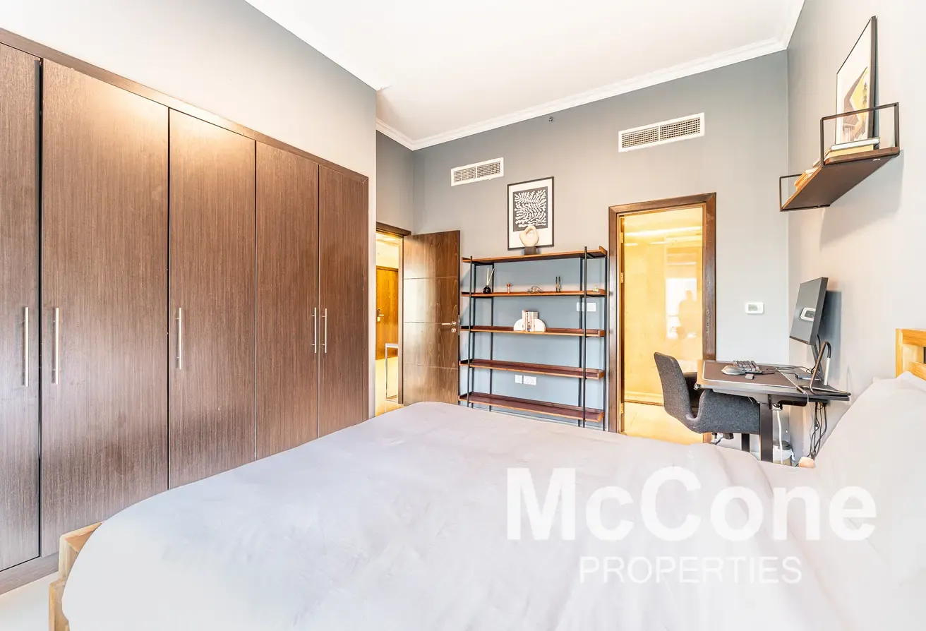 Mid Floor | Prime Location | Vacant Soon