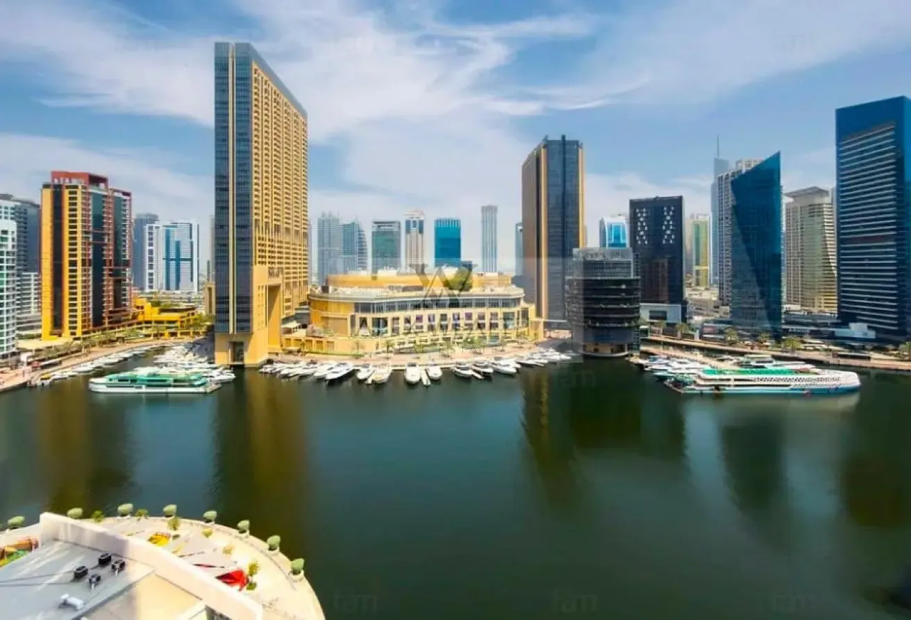 SpaciousUnit | Mid-Floor | Tenanted