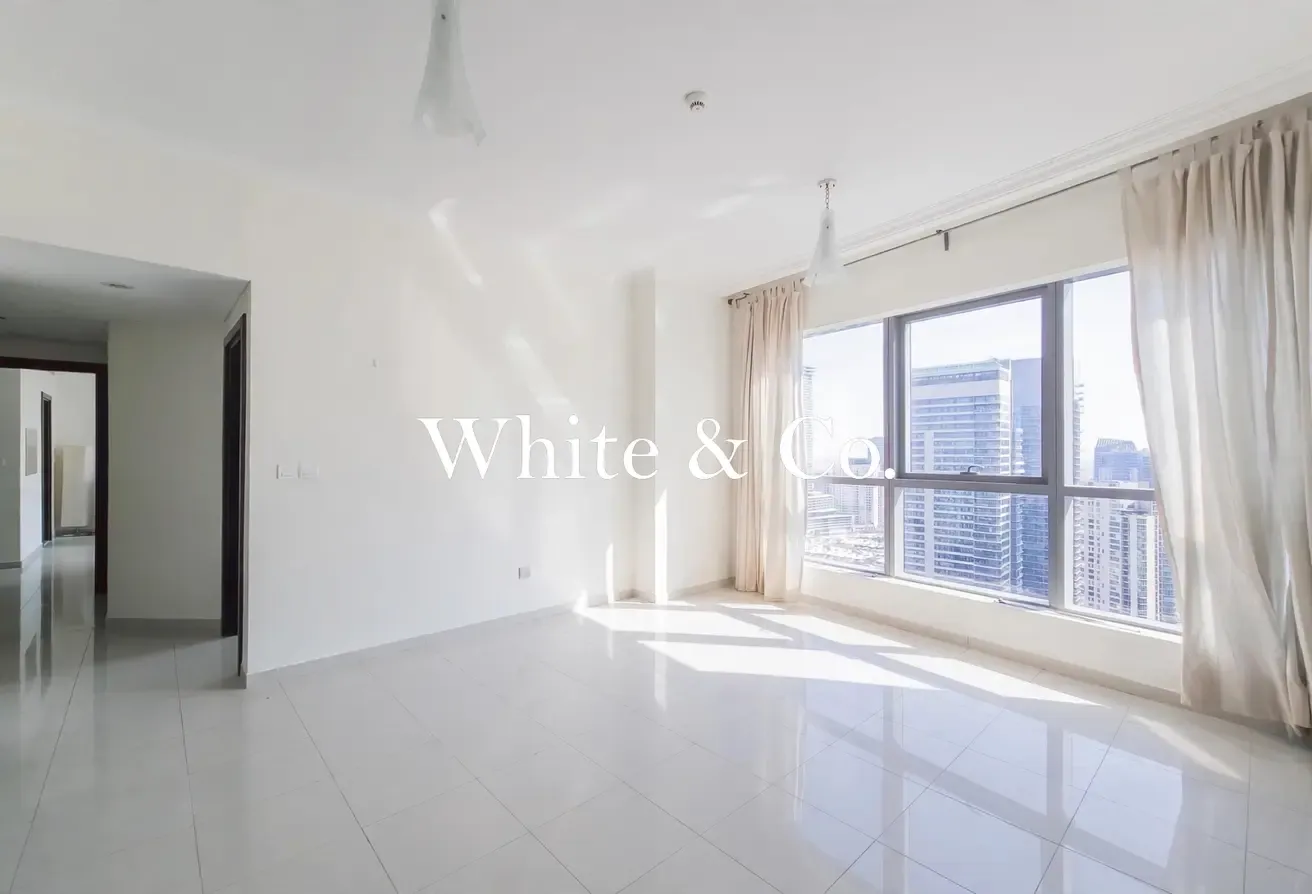 Full Marina View | Vacant | High Floor