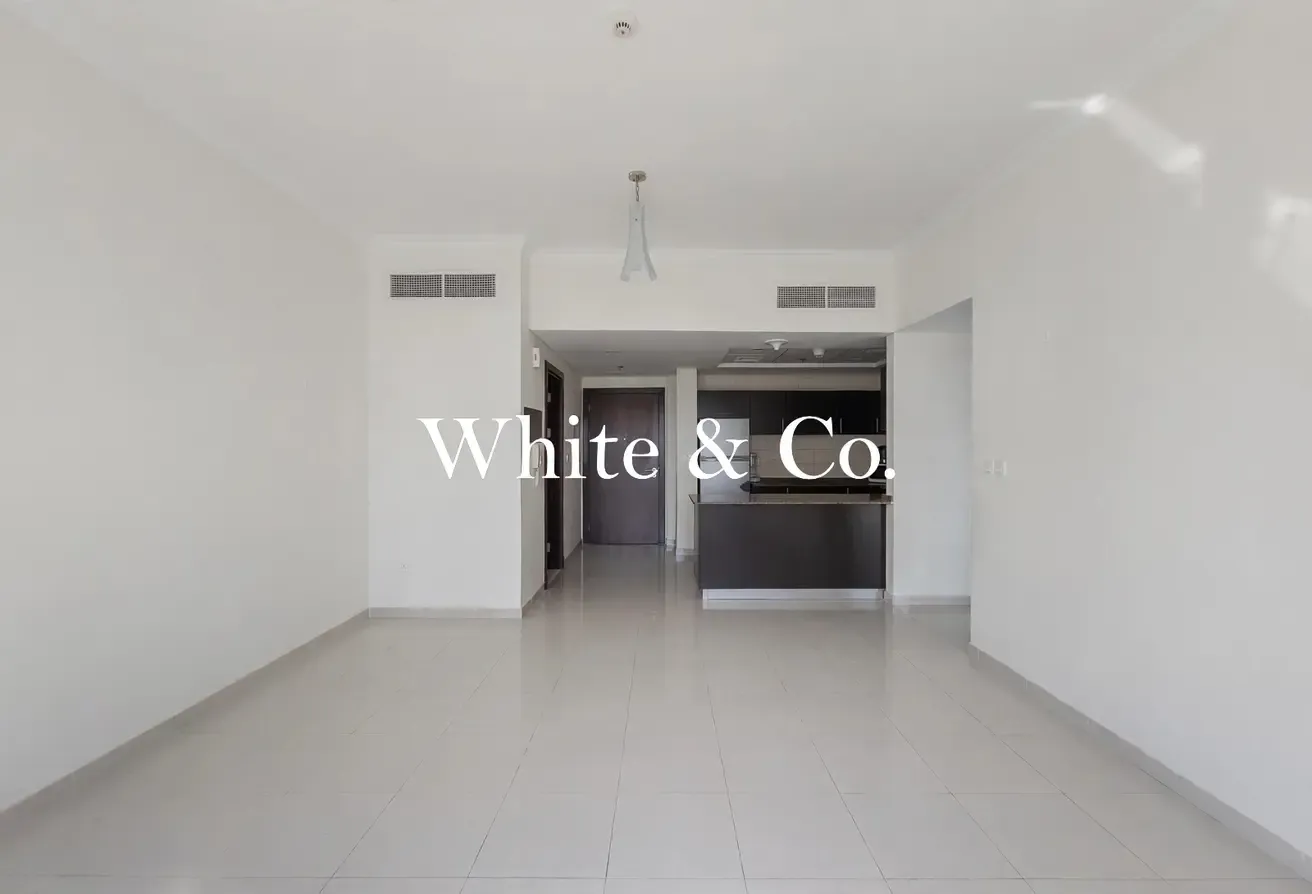Full Marina View | Vacant | High Floor