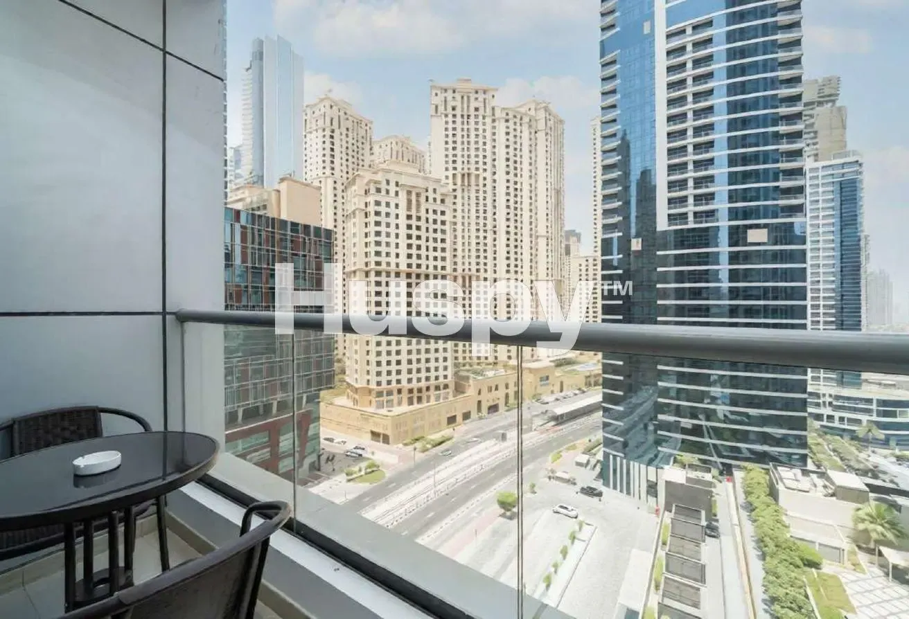 Upgraded | Marina View | Vacant