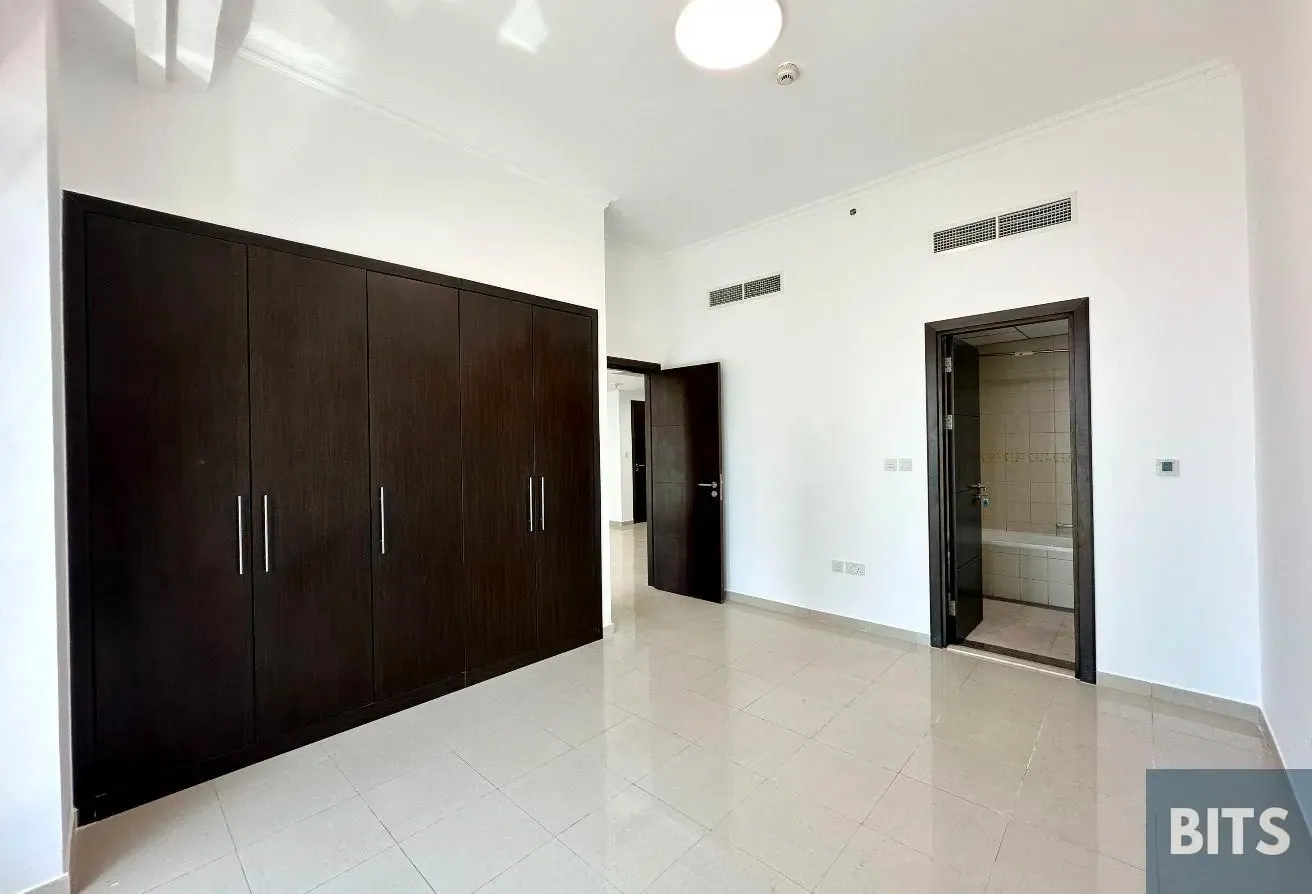 1BR Sea View | Spacious | Rented | Prime Location
