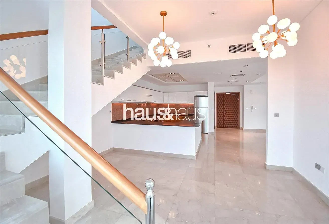 Rare 5 Bed Duplex | Full Marina View | Now Vacant