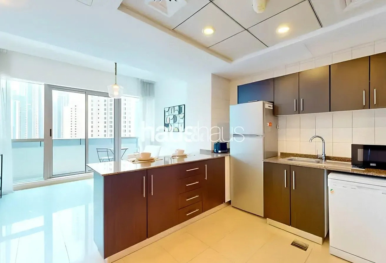 Fully Furnished | Vacant | Marina View