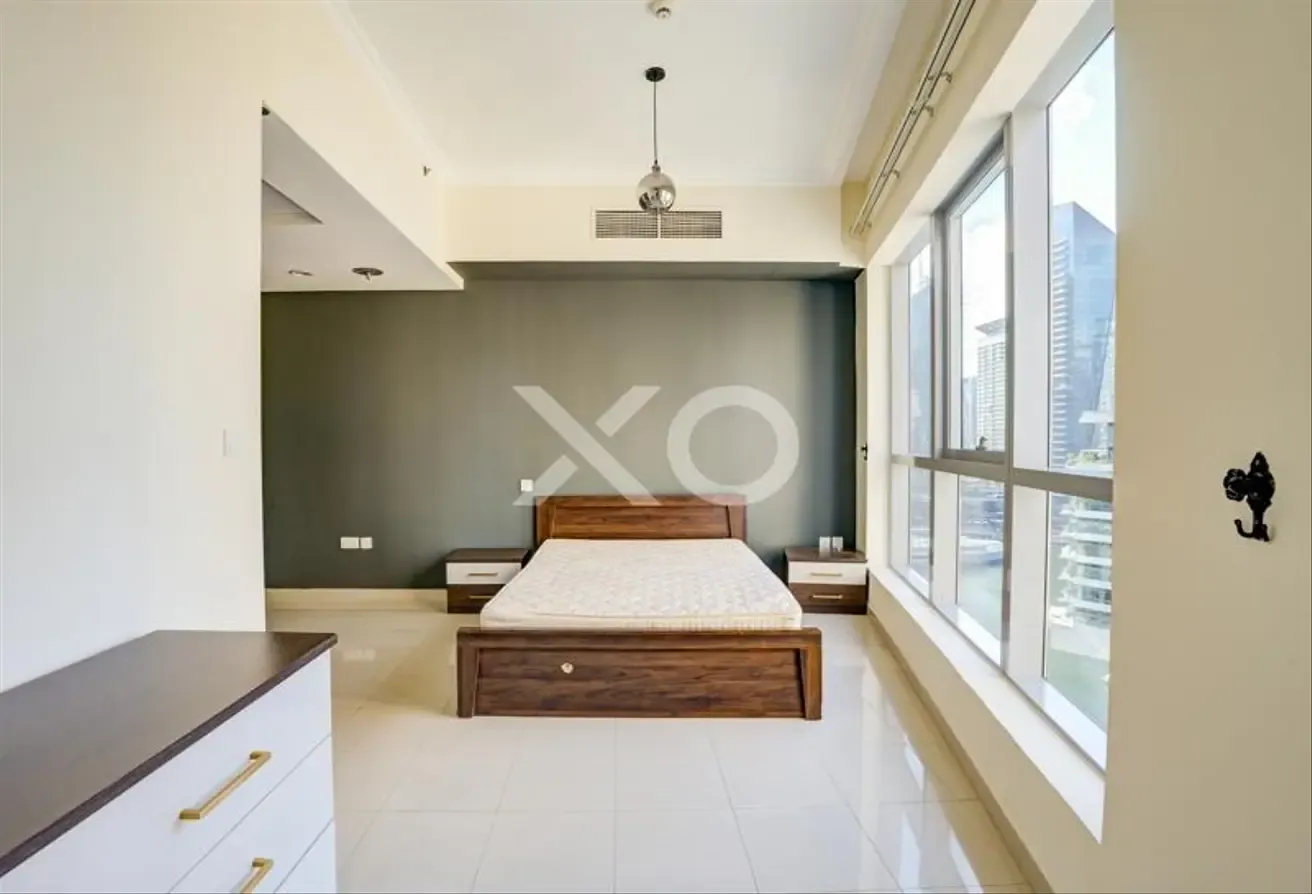 Marina and Sea View | Mid Floor | Vacant