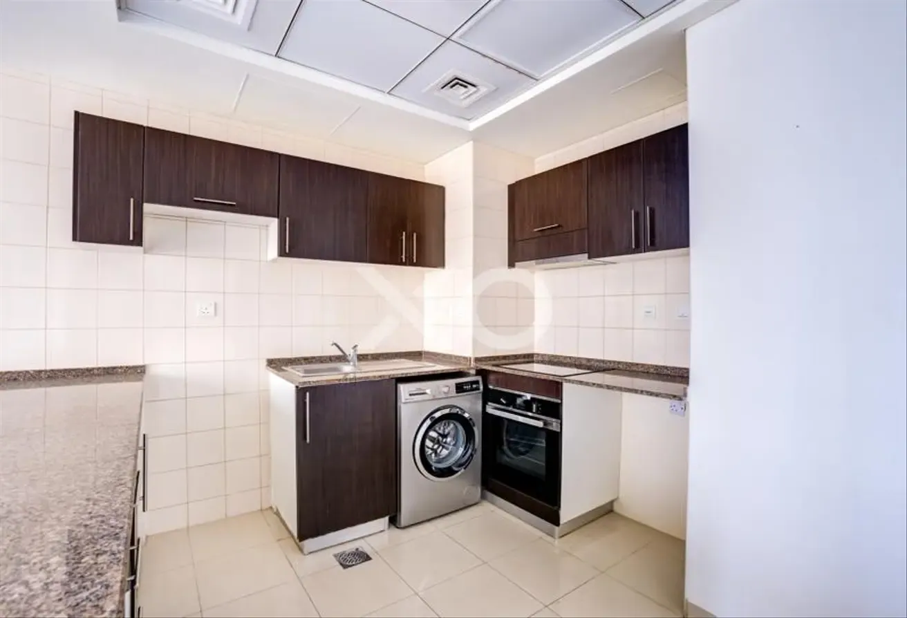 Marina View | Vacant Now | High Floor