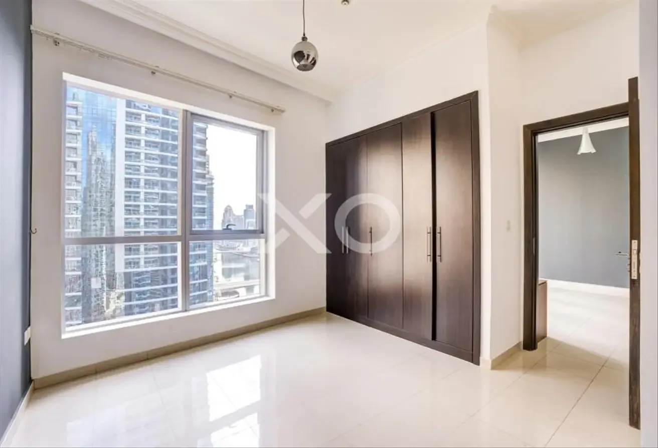 Marina View | Vacant Now | High Floor