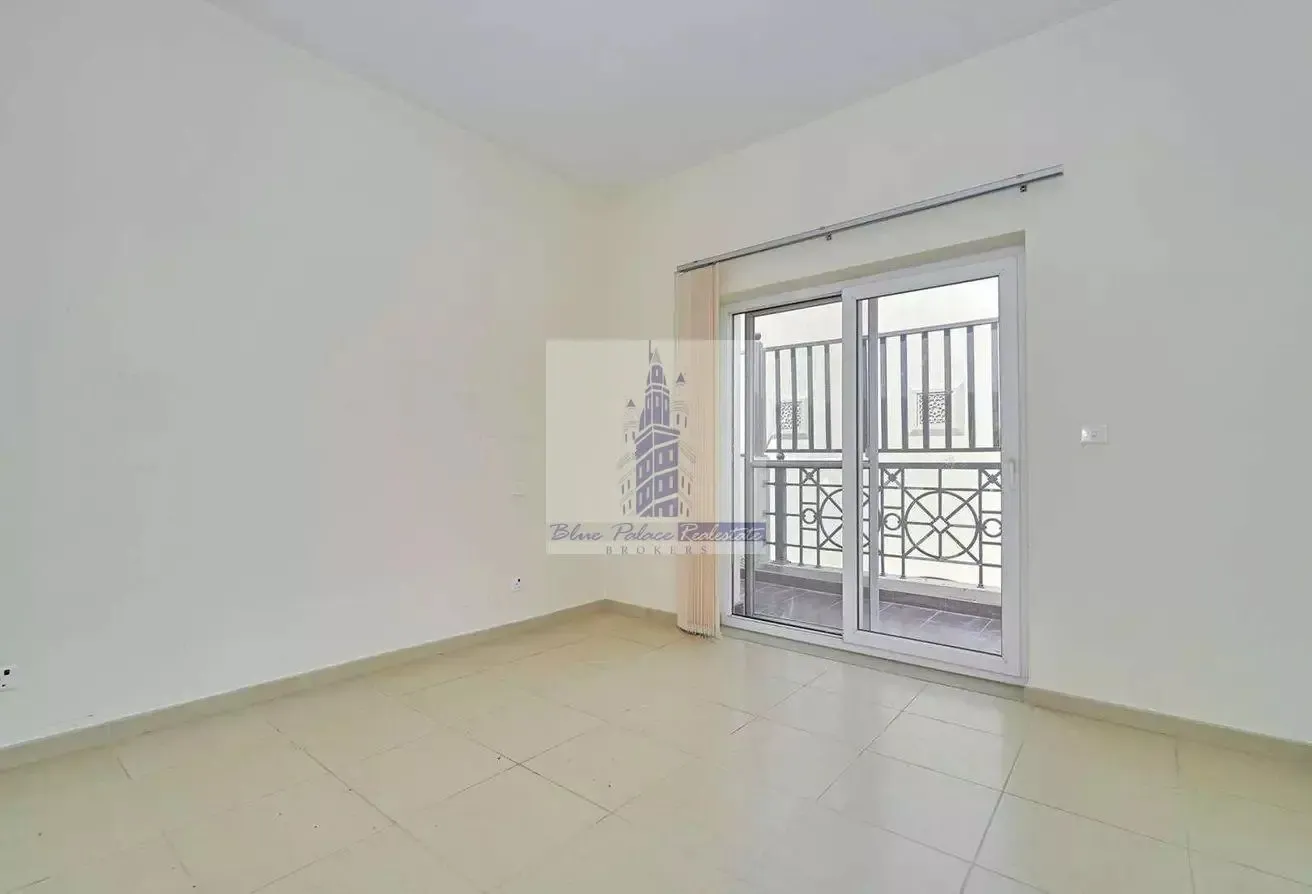 OPPOSITE PARK | CORNER PLOT | READY TO MOVE