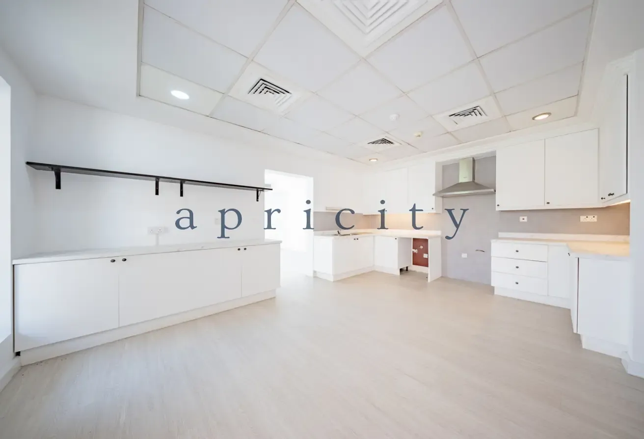 Great Location | Vacant | Renovation Opportunity