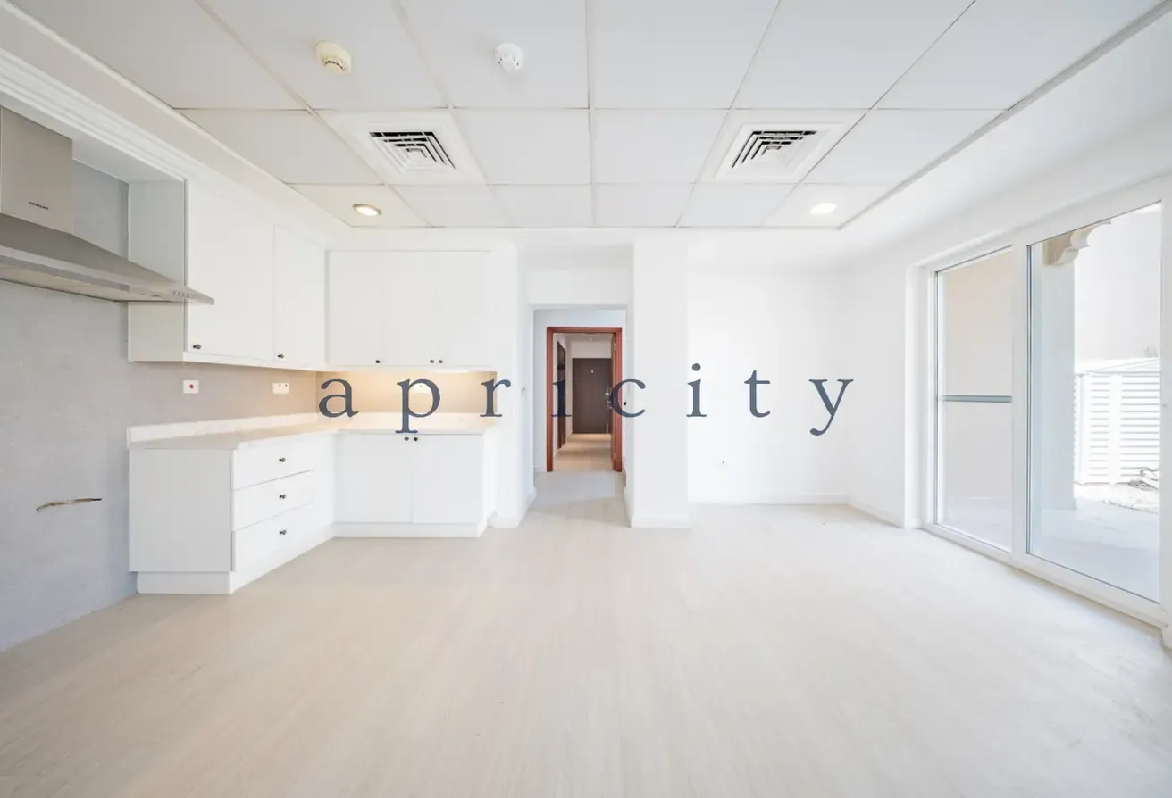 Great Location | Vacant | Renovation Opportunity