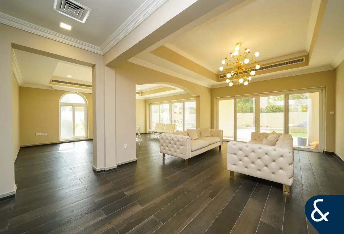 Corner Plot | 6 Bedrooms | Type 13.