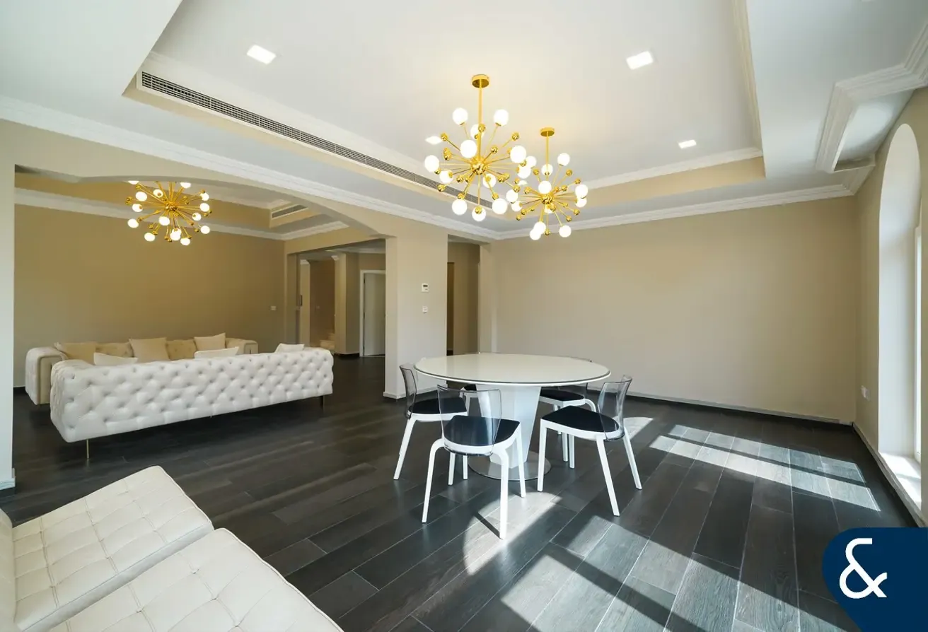 Corner Plot | 6 Bedrooms | Type 13.