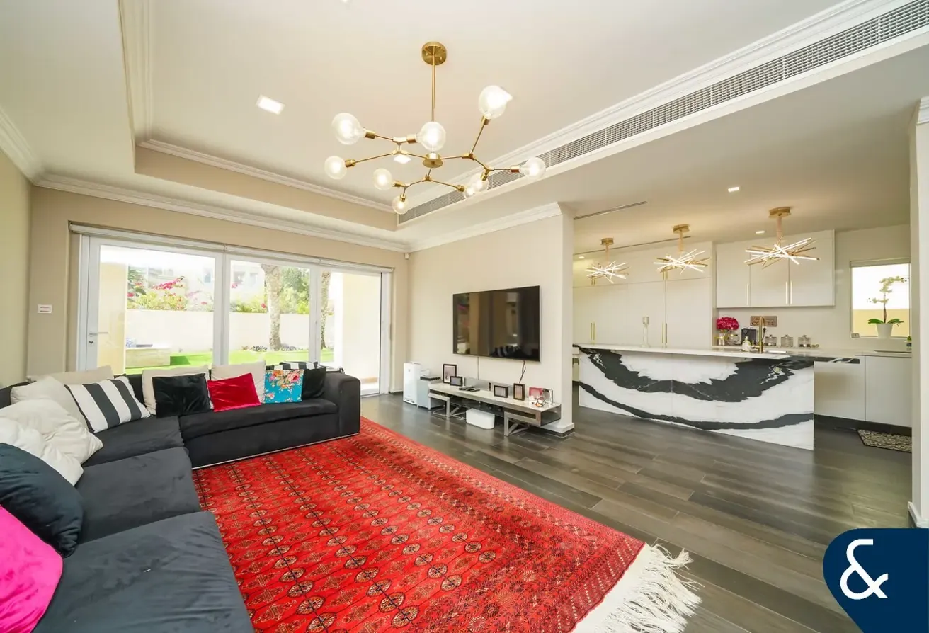 Corner Plot | 6 Bedrooms | Type 13.