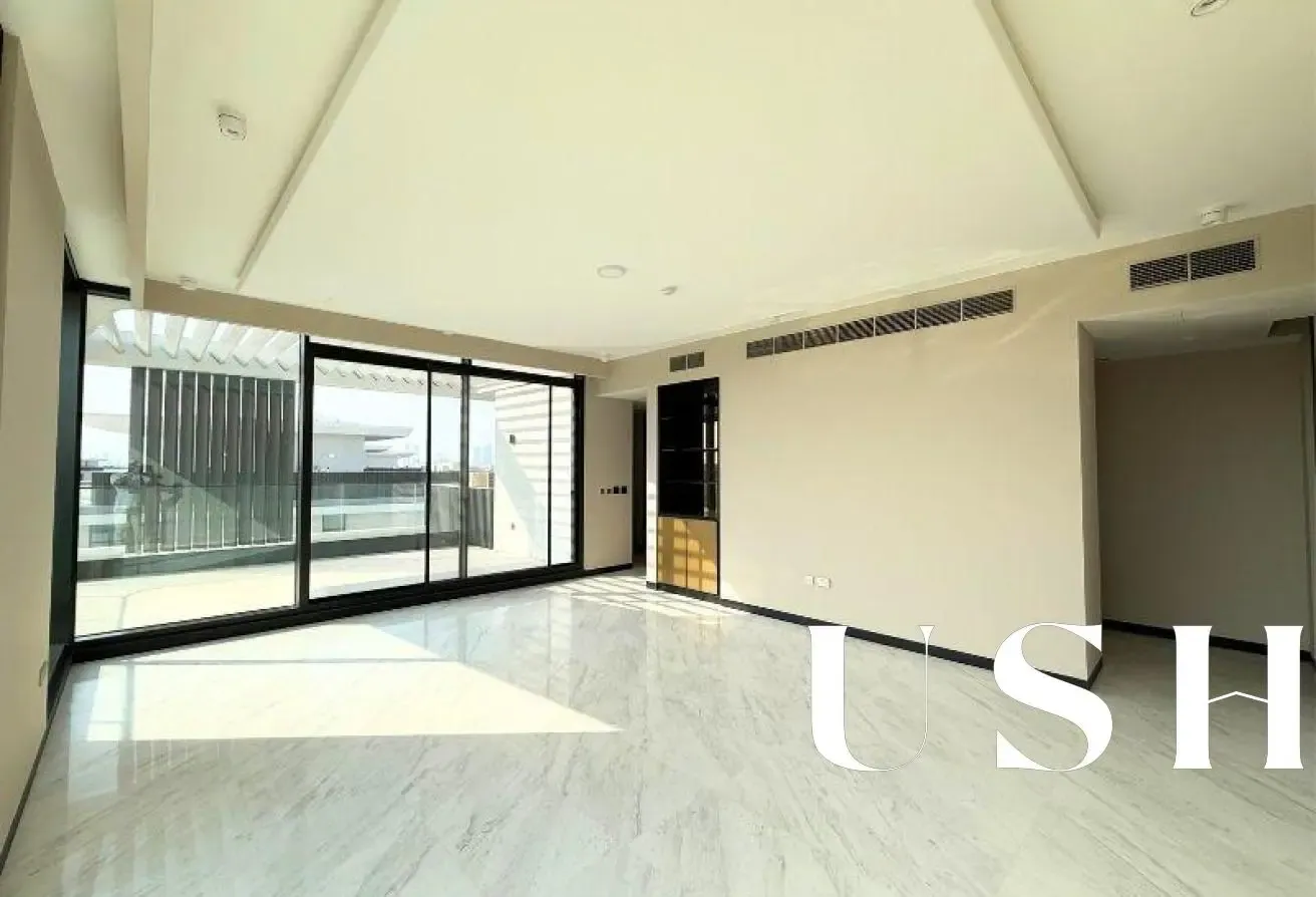Exclusive | Majestic 6BR Ultra-Luxury | Huge Plot