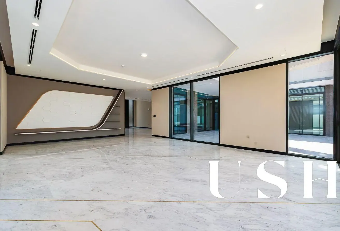 Majestic vista |Golf Course View| Basement parking