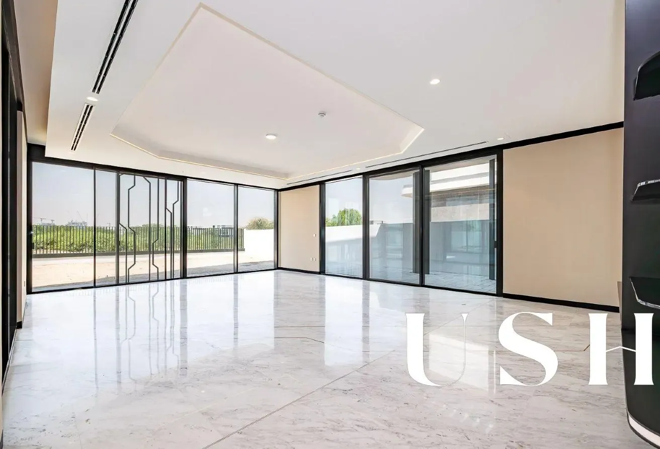 Majestic vista |Golf Course View| Basement parking