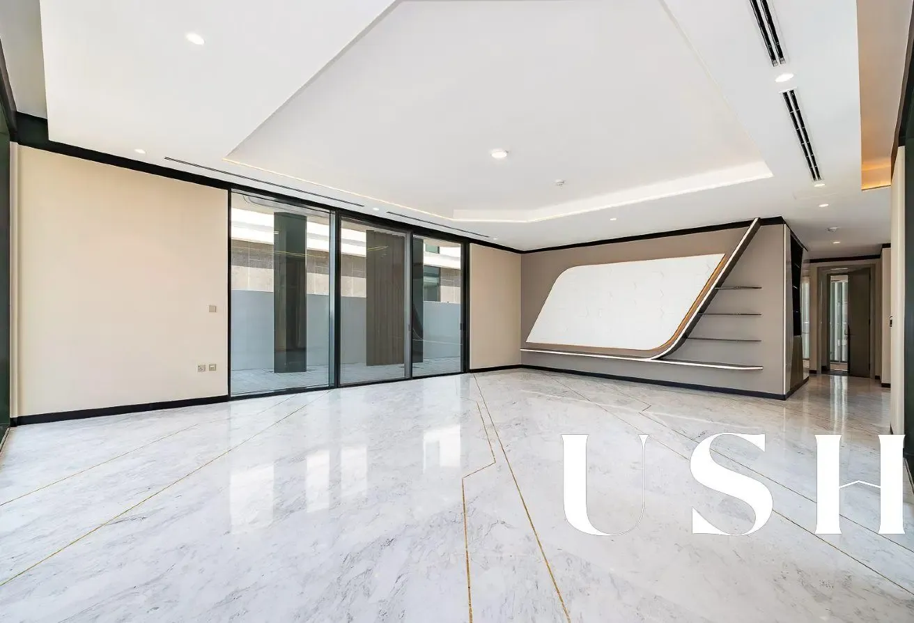Majestic vista |Golf Course View| Basement parking