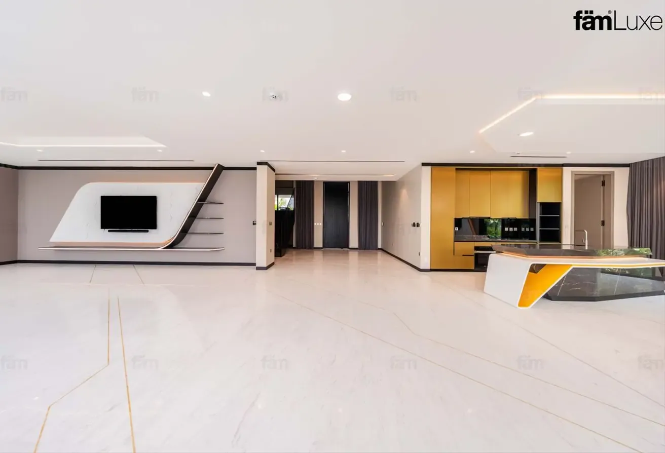 Best Position On Golf Course | Branded Mansion