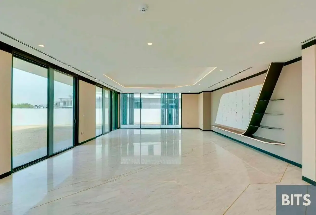 6BR | Lamborghini Villa | V10 | Golf Course View |