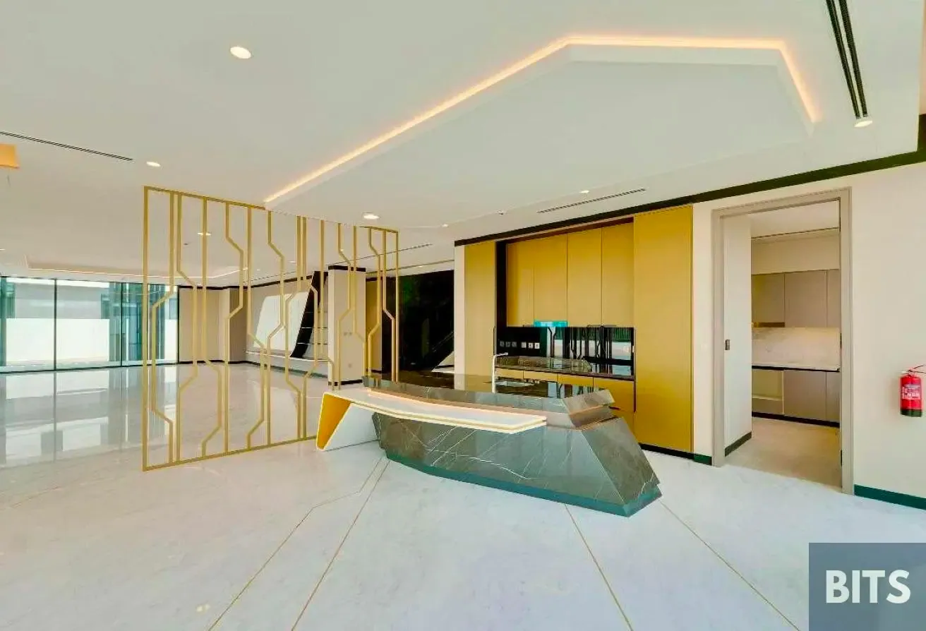6BR | Lamborghini Villa | V10 | Golf Course View |