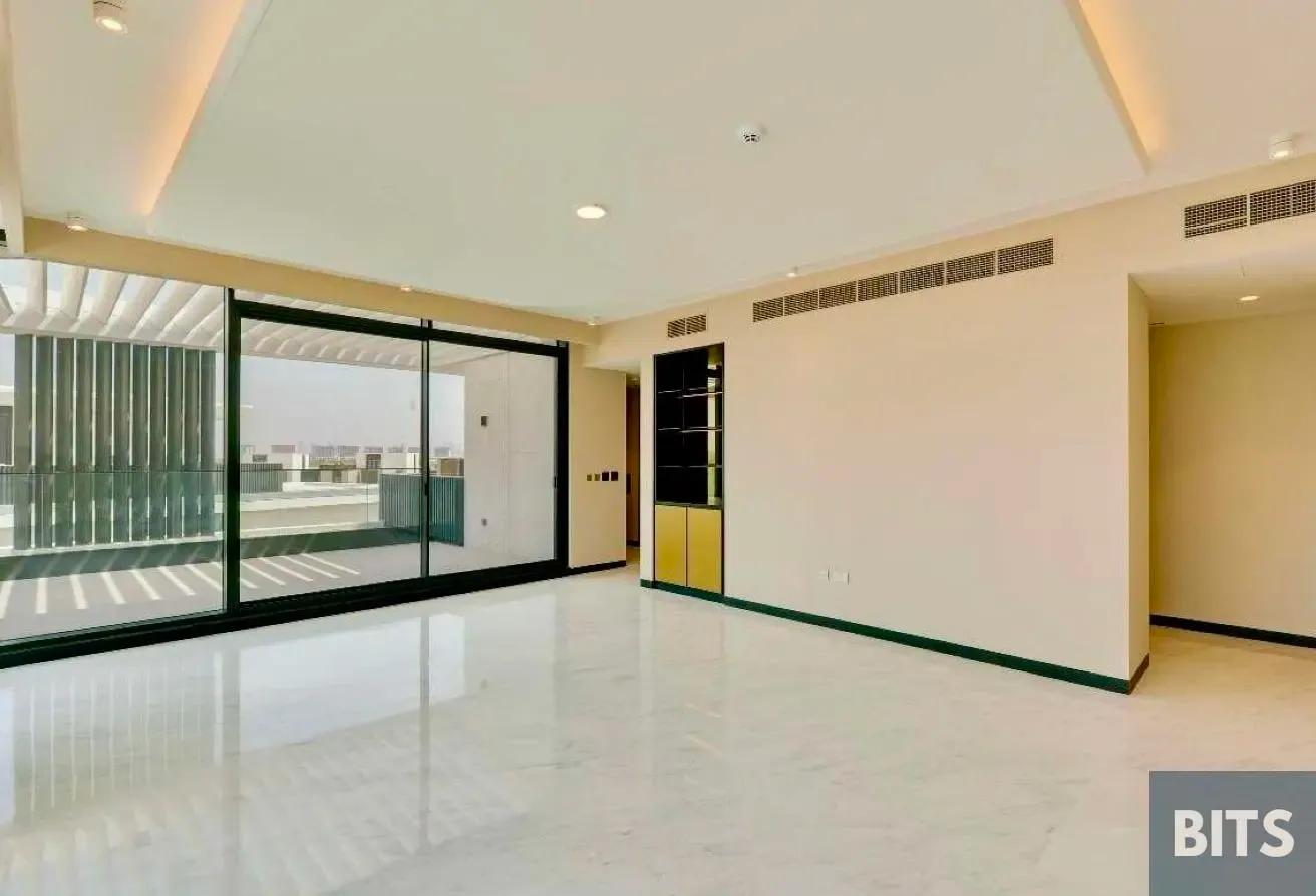6BR | Lamborghini Villa | V10 | Golf Course View |