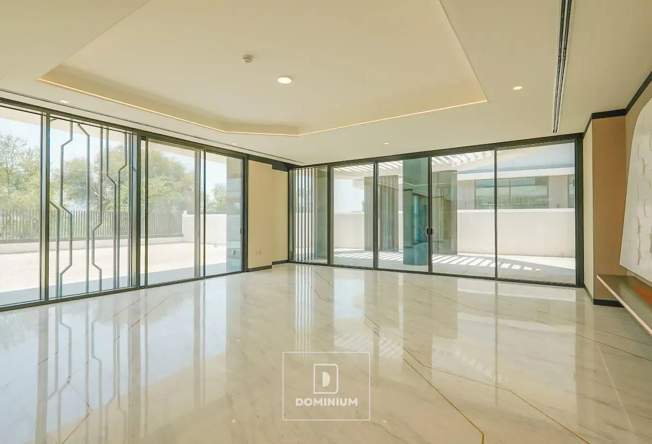 V8 LAYOUT | LAMBORGHINI | VASTU | GOLF COURSE VIEW