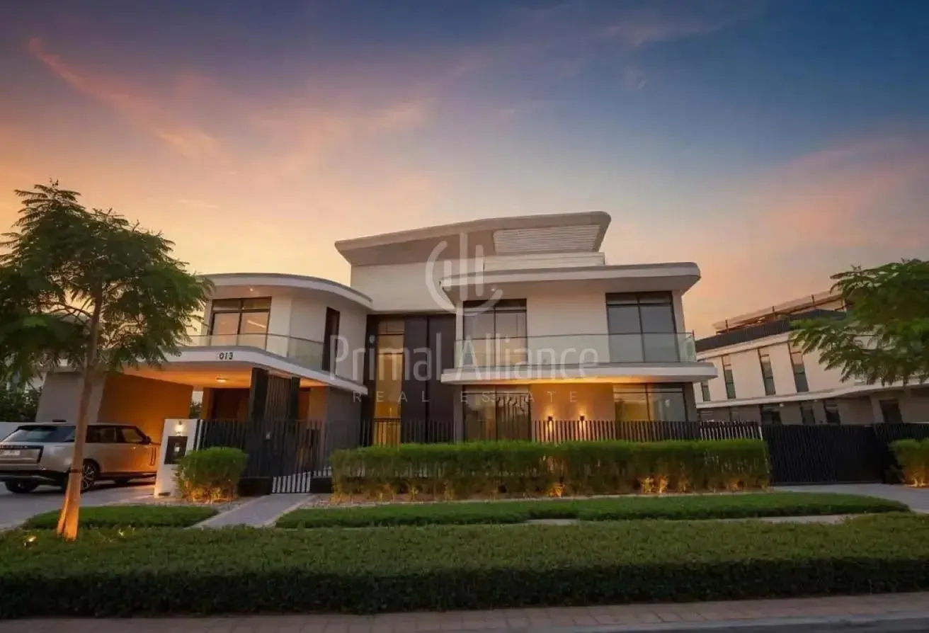 Golf Course | Vacant | Luxurious 6BR