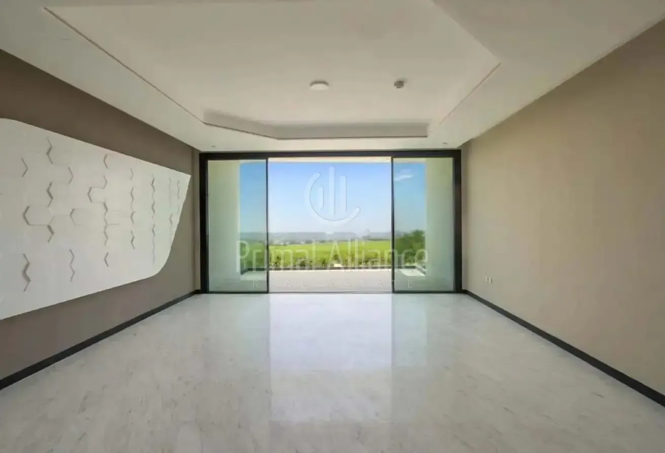 Golf Course | Vacant | Luxurious 6BR