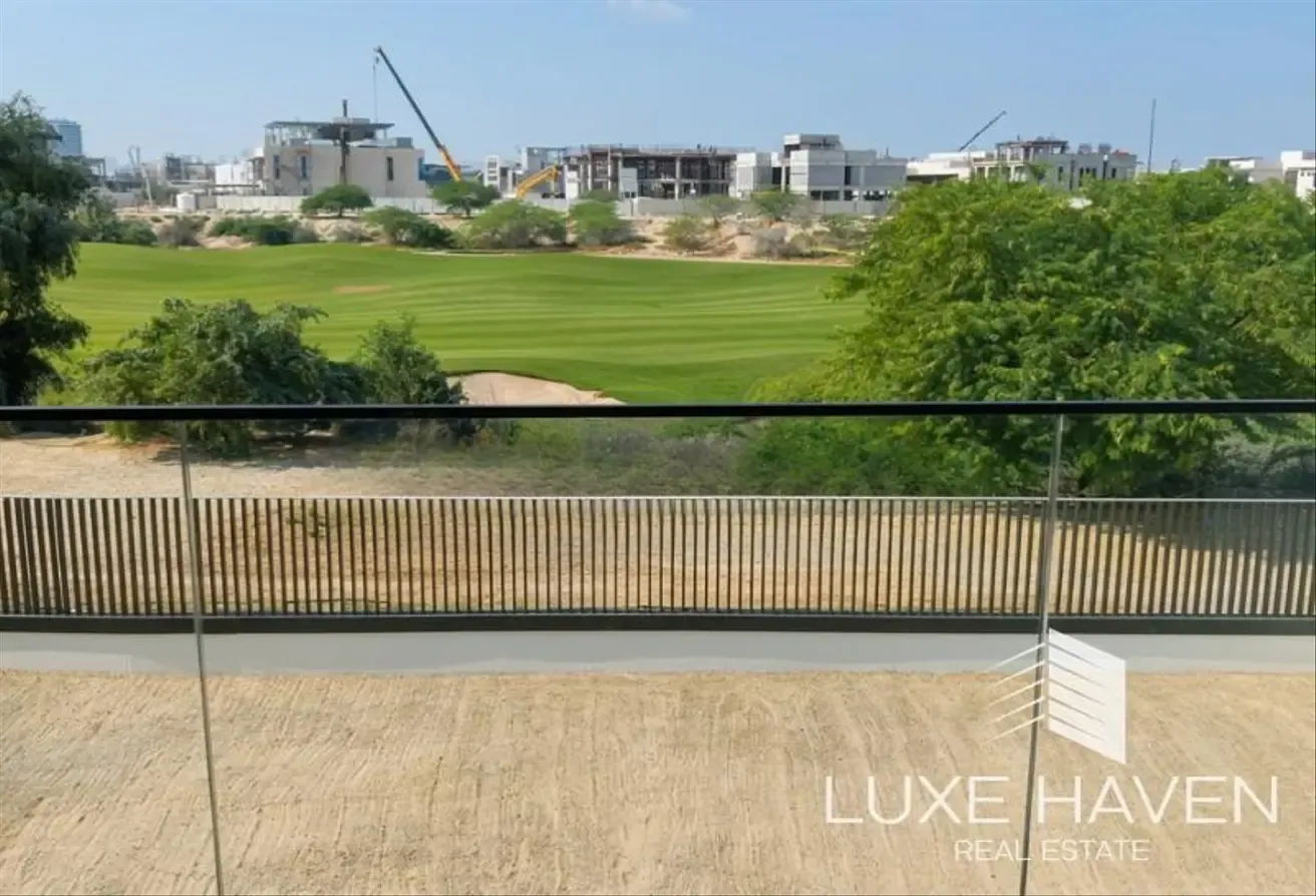 Golf Course | 6 Beds | 30% PHPP