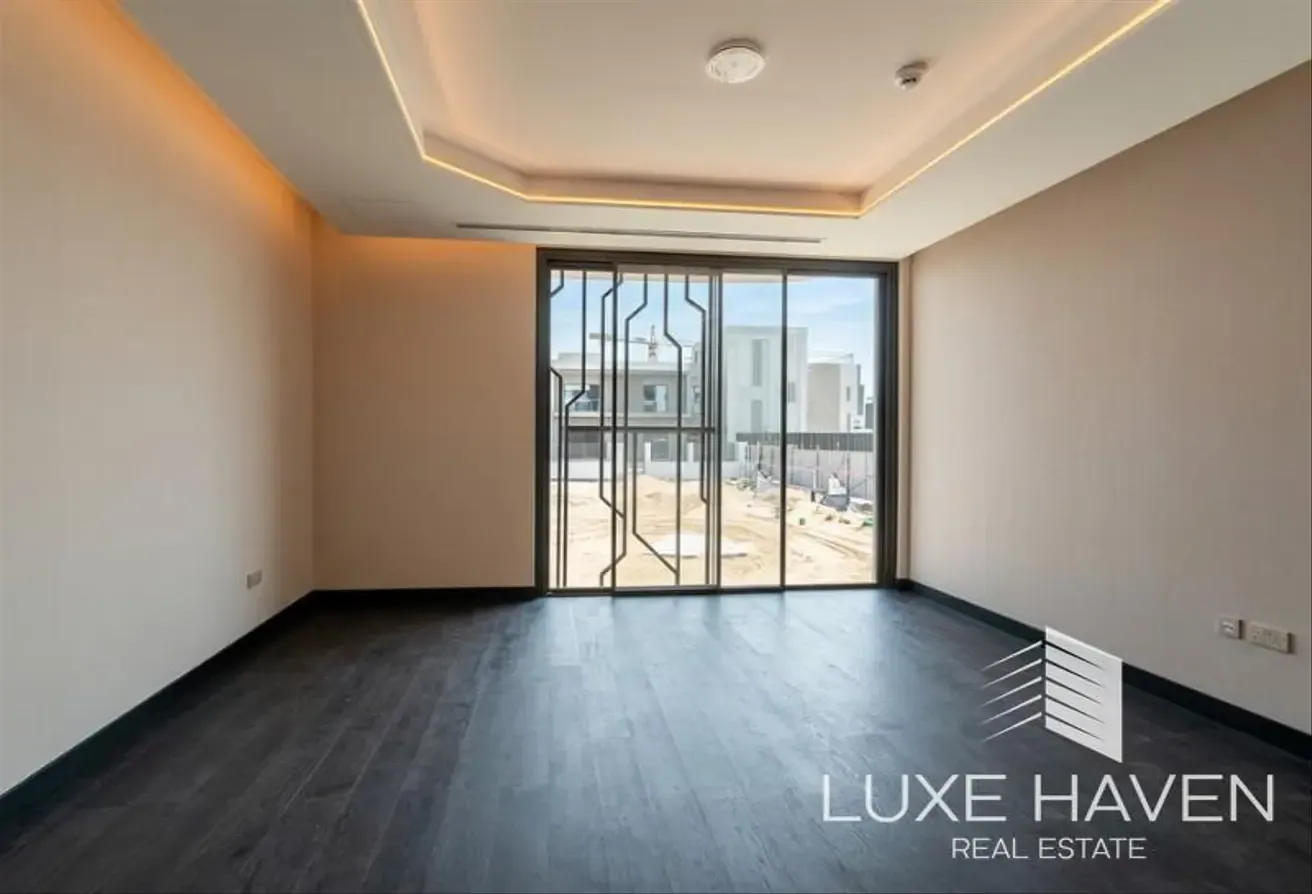 Golf Course | 6 Beds | 30% PHPP